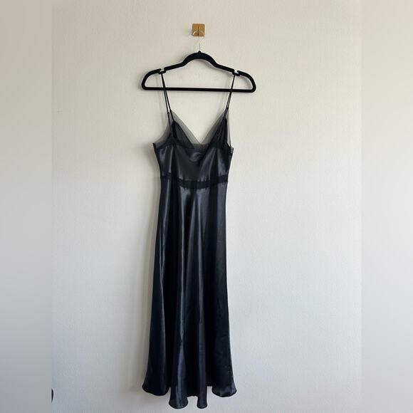NWT Vintage Victoria’s Secret “Very Sexy” Black Satin Slip Dress – M - Picture 7 of 8